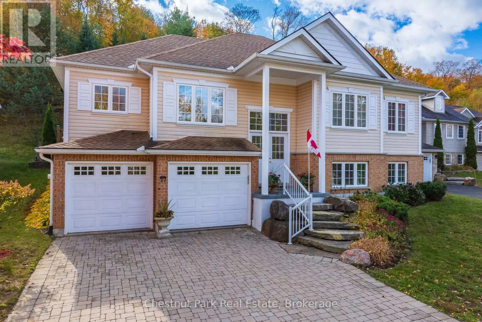 27 KENDRA CRESCENT