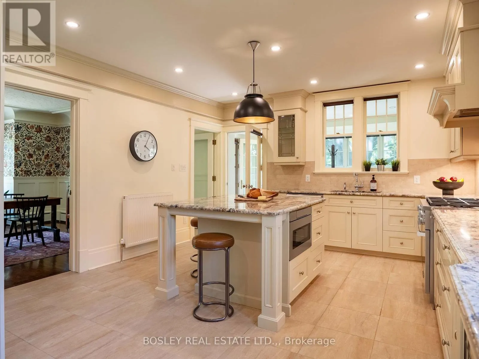 3792 MAIN STREET
