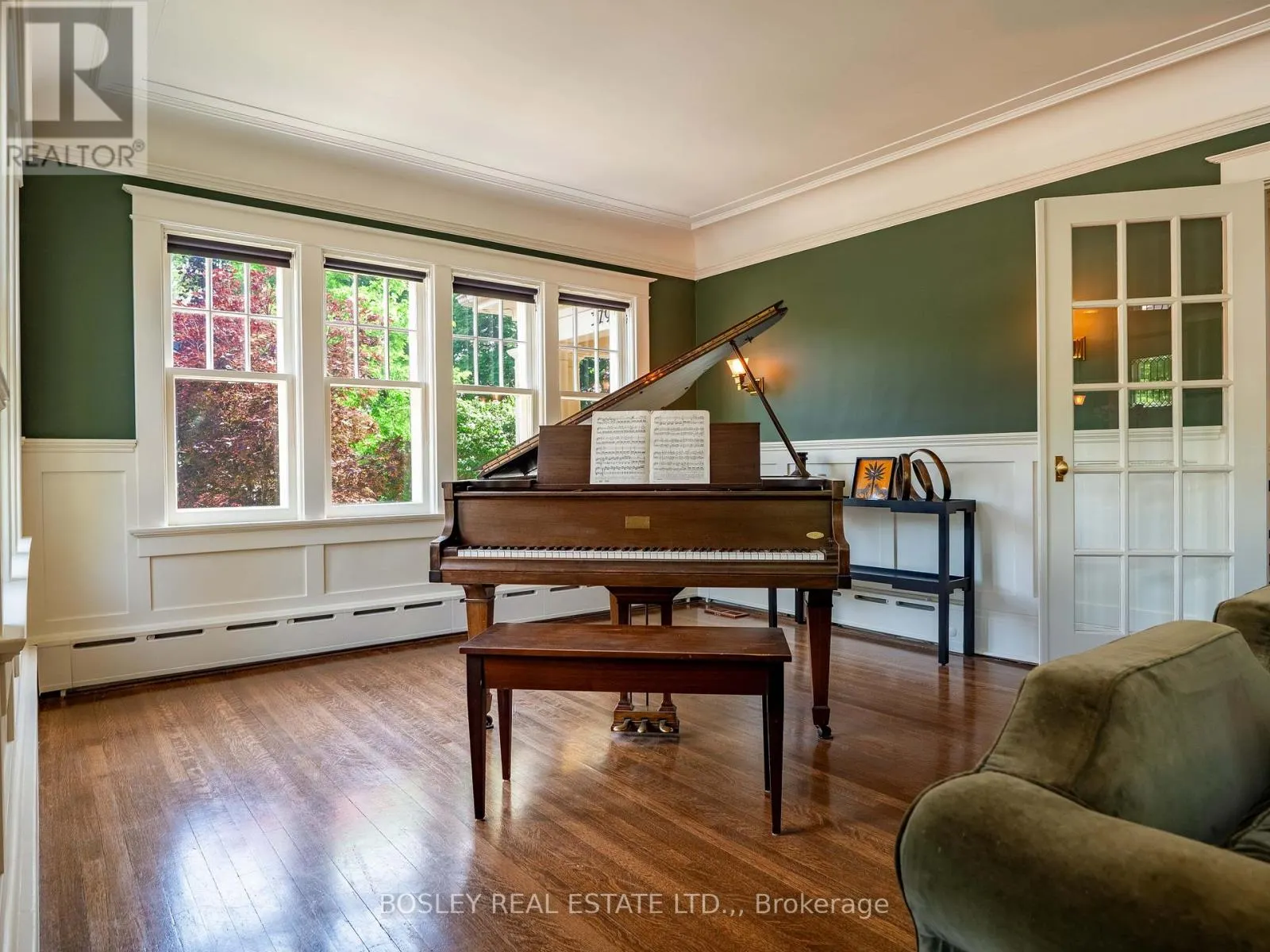 3792 MAIN STREET