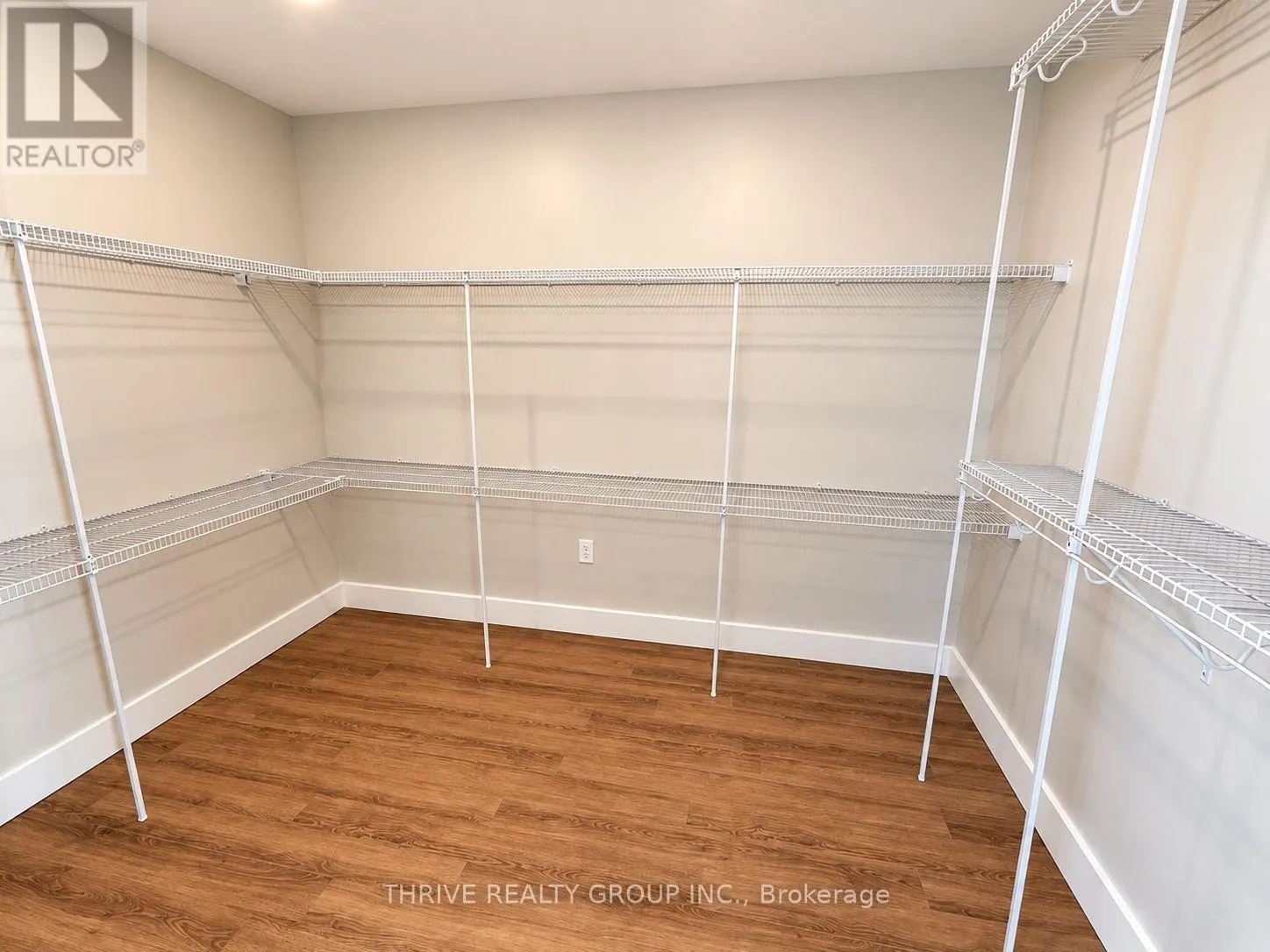 PH 9006 - 1325 RIVERBEND ROAD #PH 9006