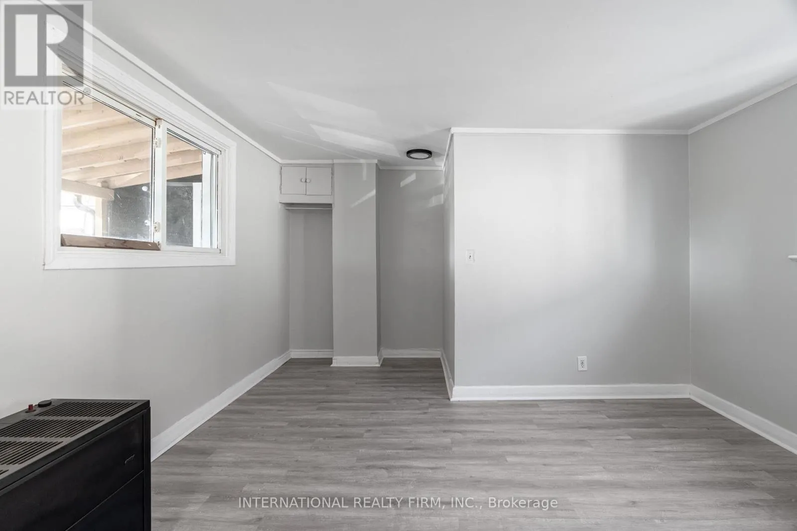 5 - 229 HAMILTON ROAD