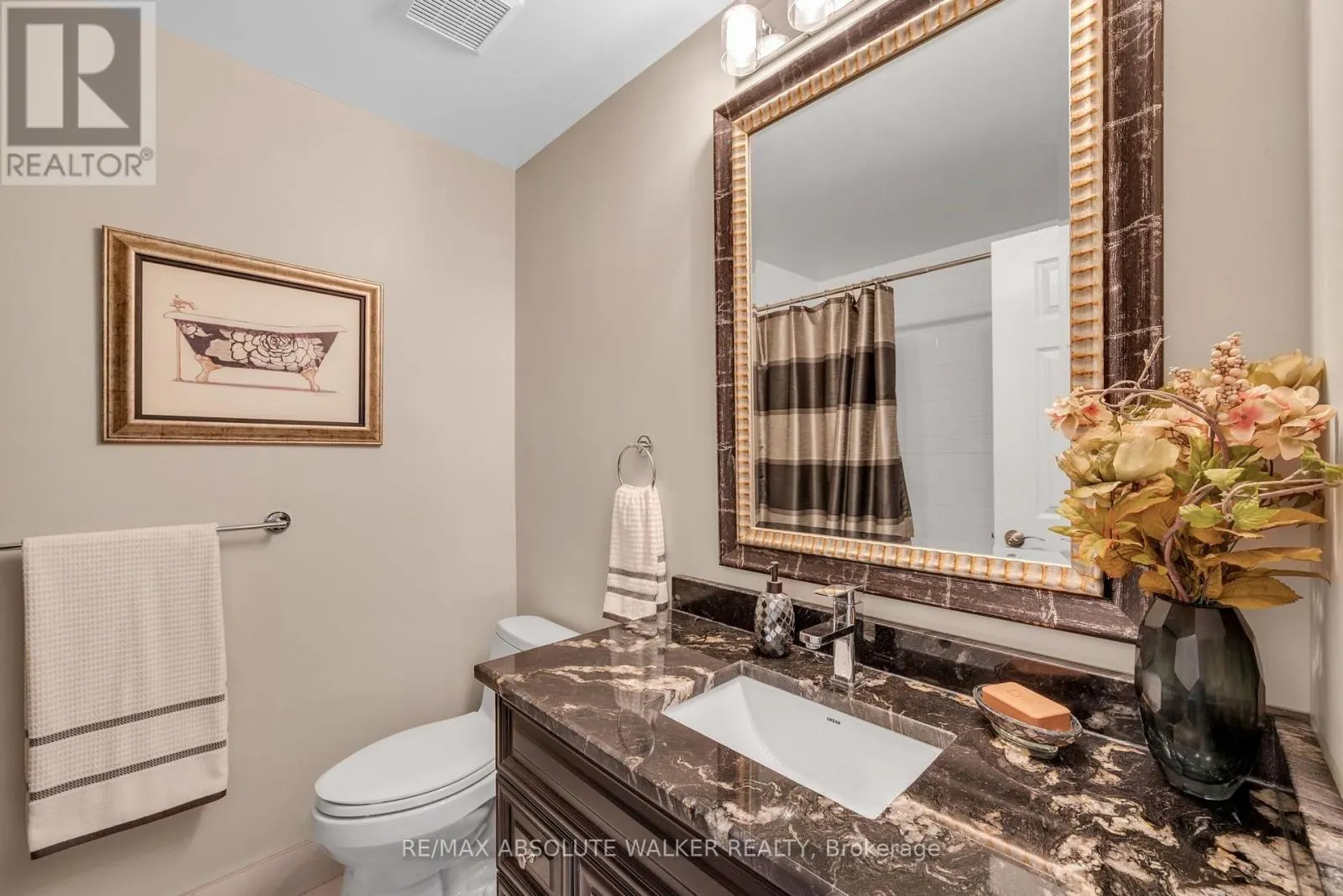 38 KINGS LANDING PRIVATE
