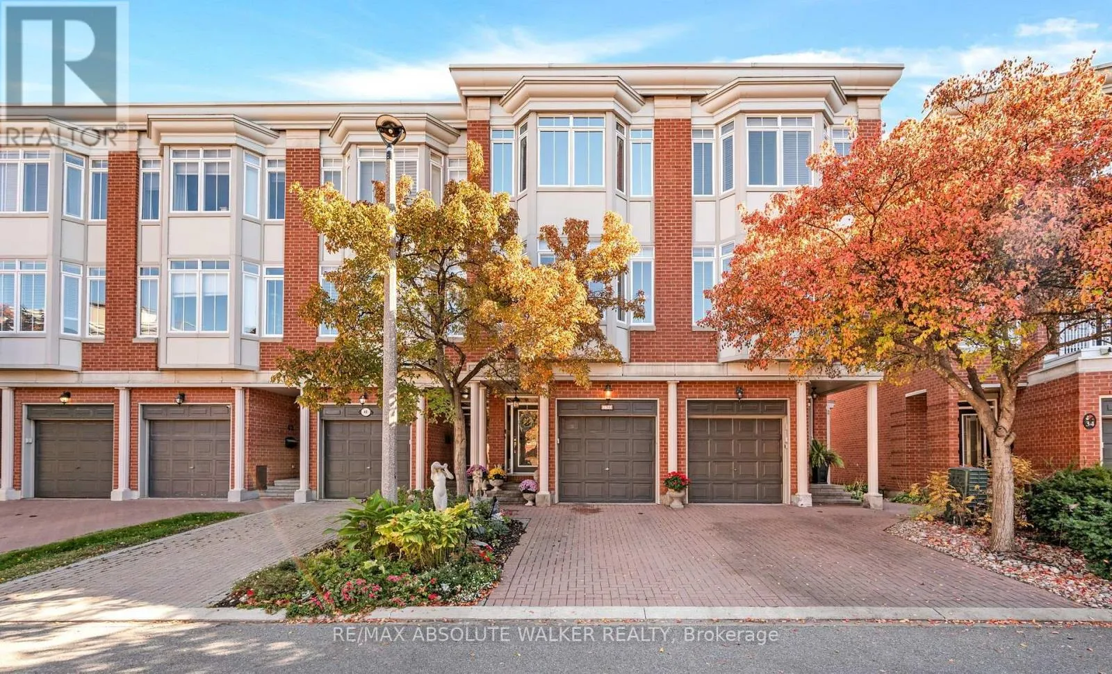 38 KINGS LANDING PRIVATE