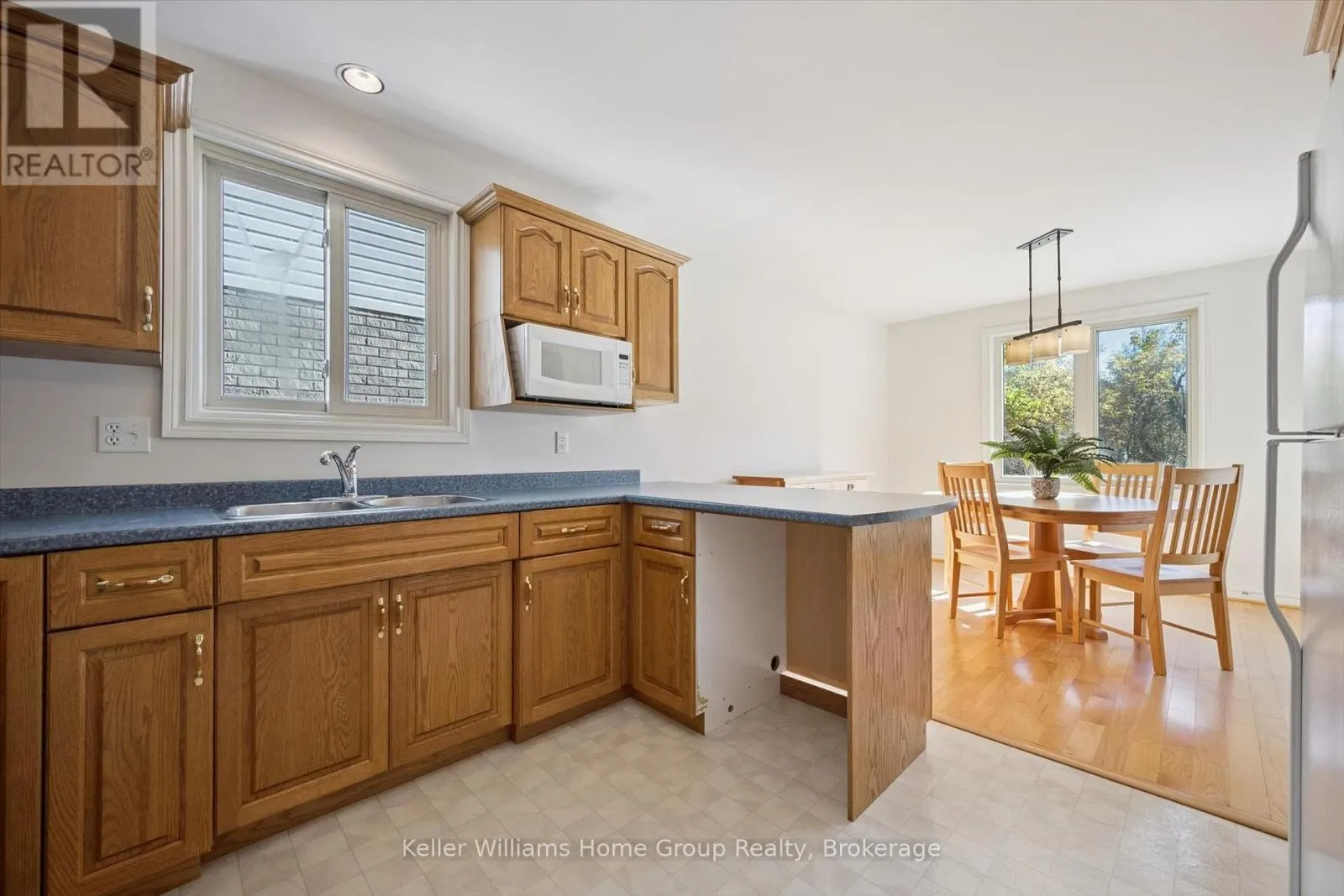 9 BRISTOW CREEK DRIVE