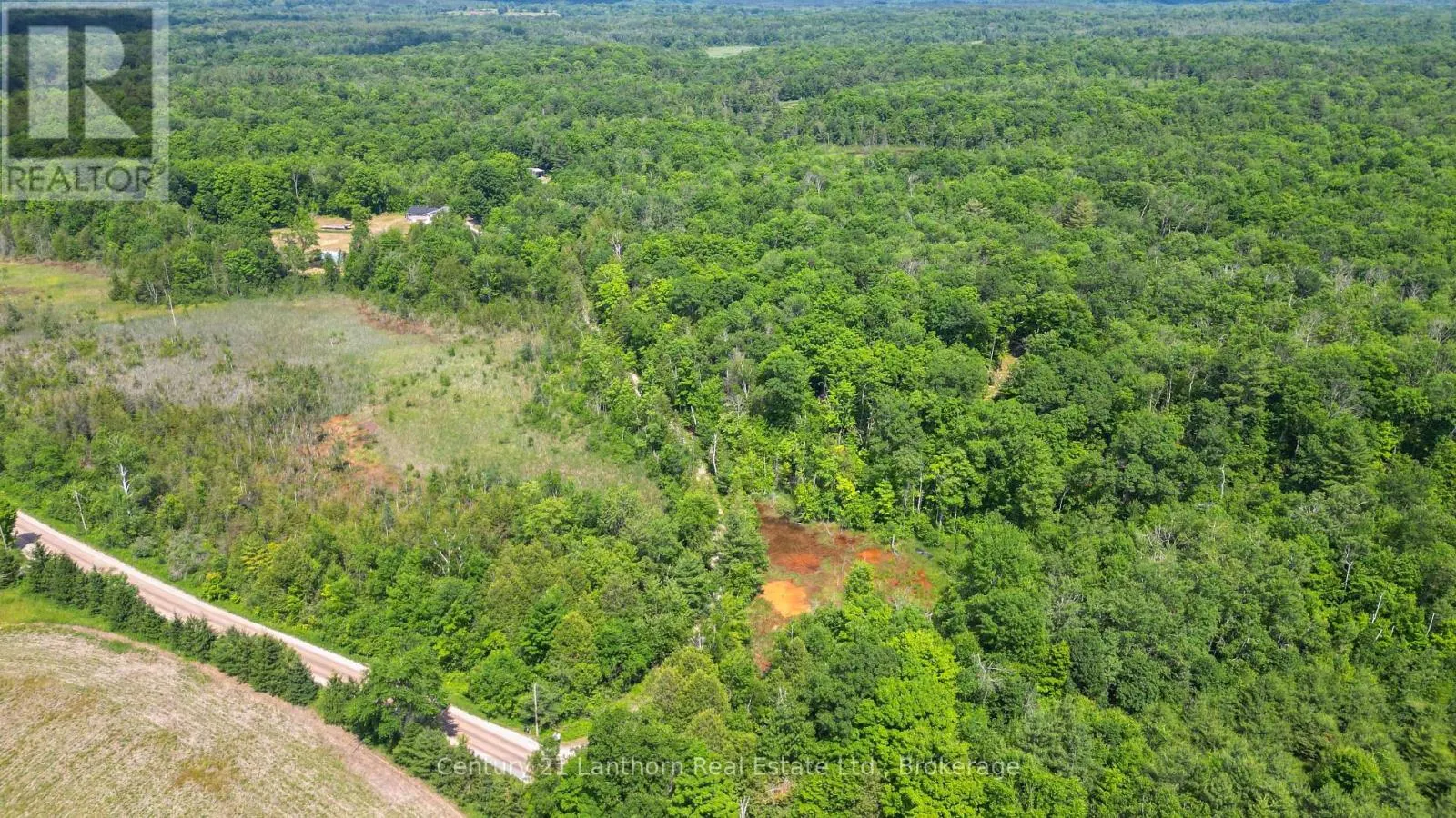 932 HUNT CLUB ROAD