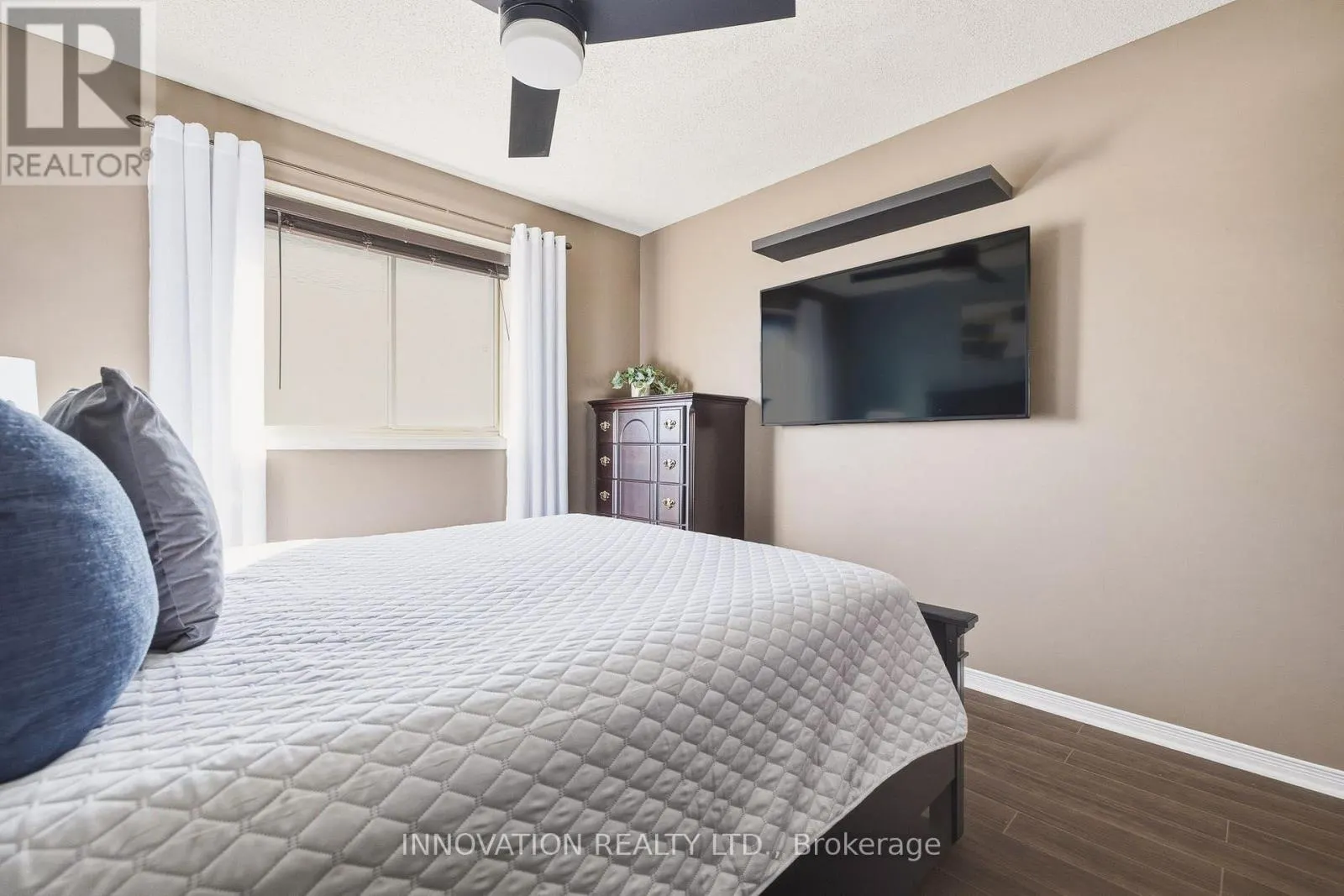 48 NAKOTA WAY