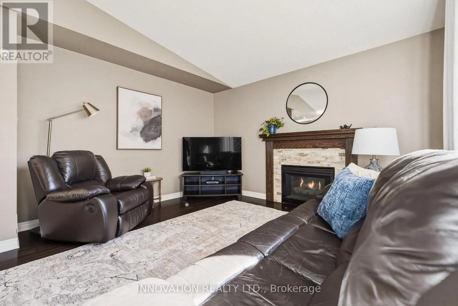 48 NAKOTA WAY