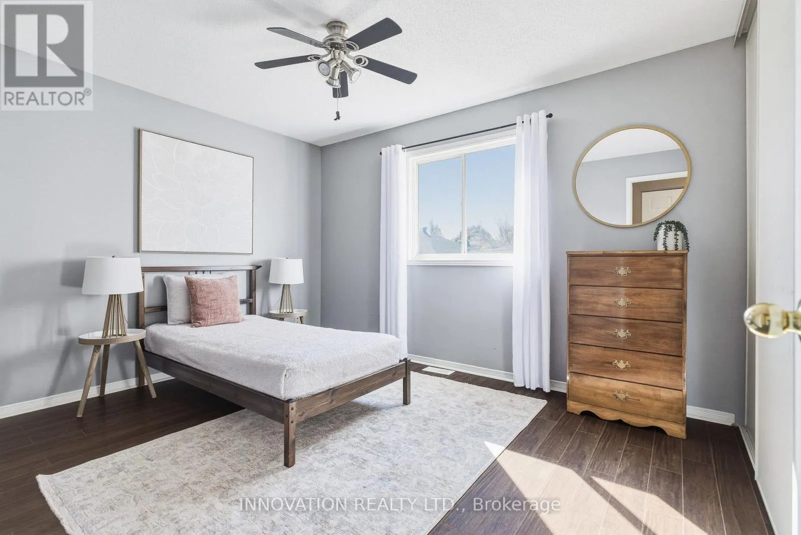 48 NAKOTA WAY