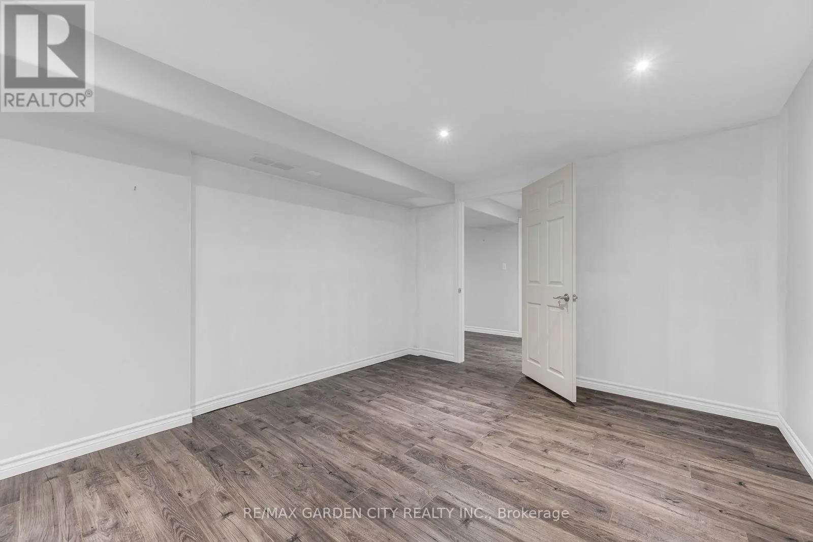 LOWER - 159 VALERA DRIVE