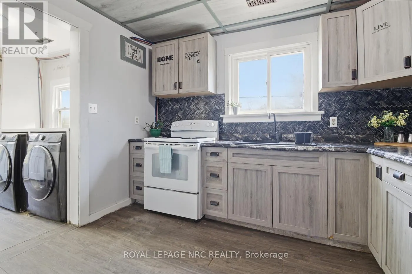 529 ROSEHILL ROAD