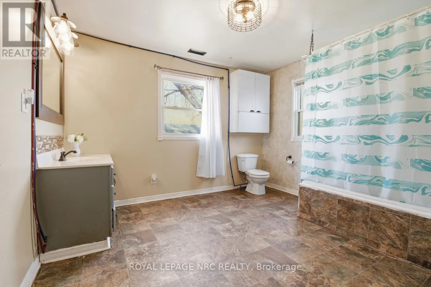 529 ROSEHILL ROAD