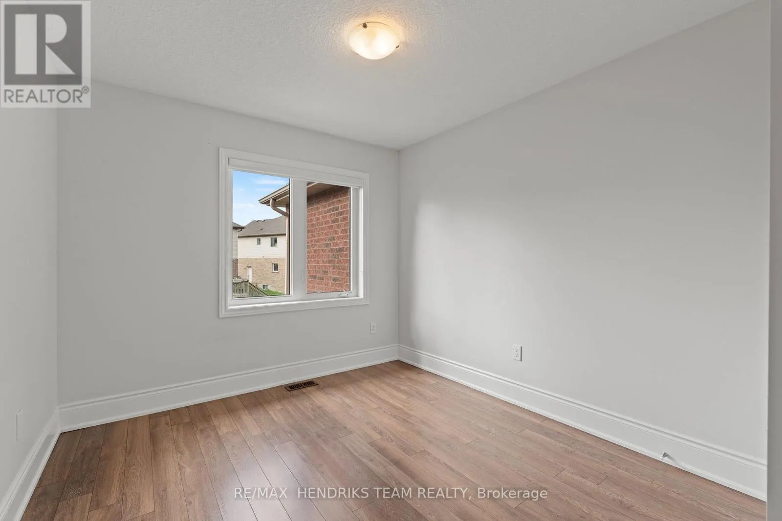 35 SUNSET WAY
