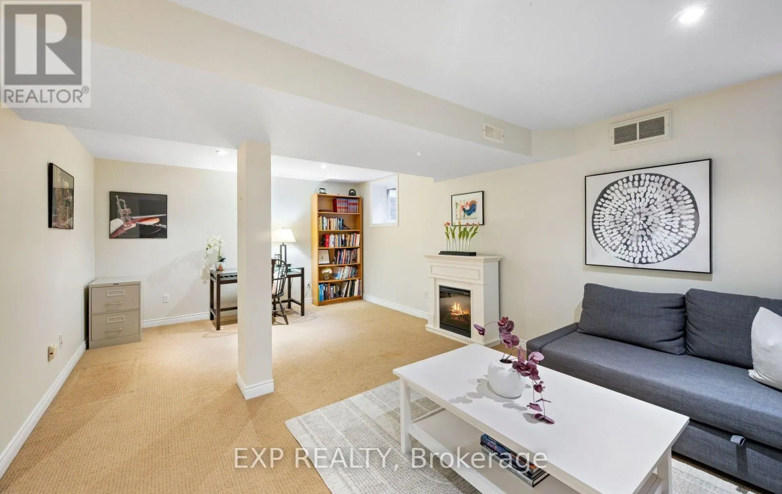 127 - 110 NAPIER STREET W