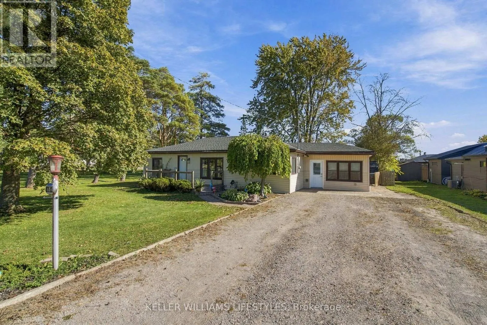 7512 FAIRVIEW ROAD