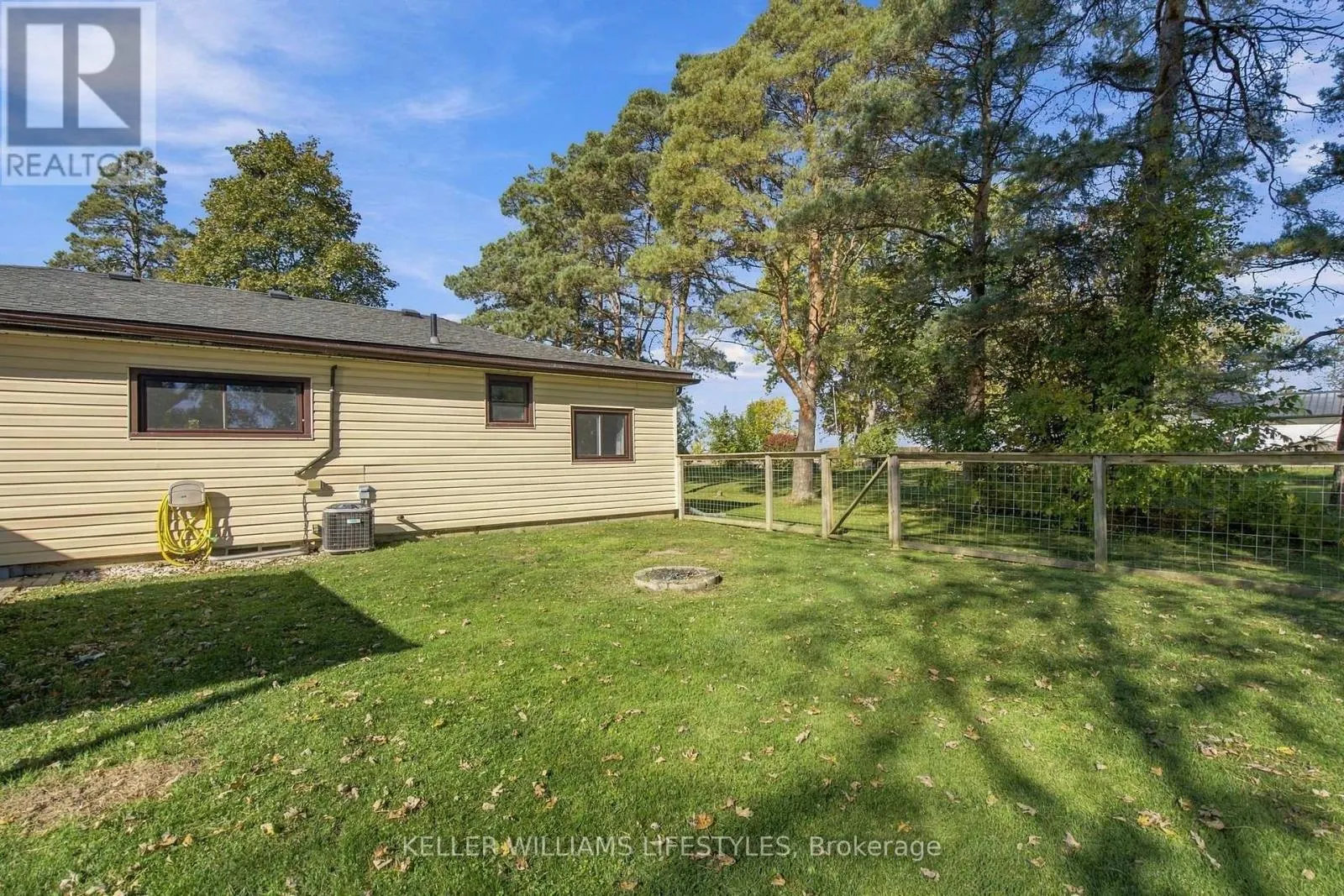 7512 FAIRVIEW ROAD