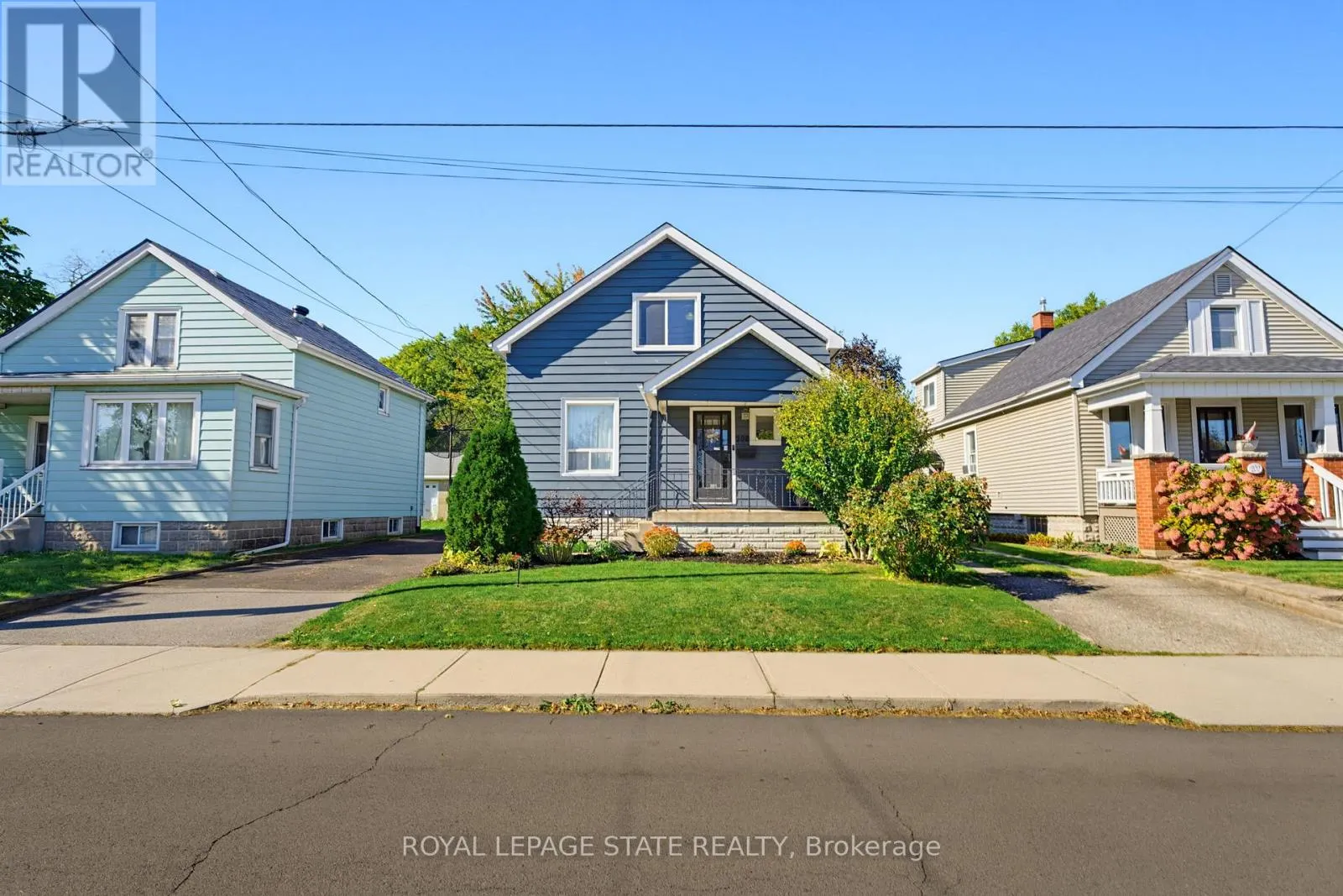 206 CRAIGROYSTON ROAD
