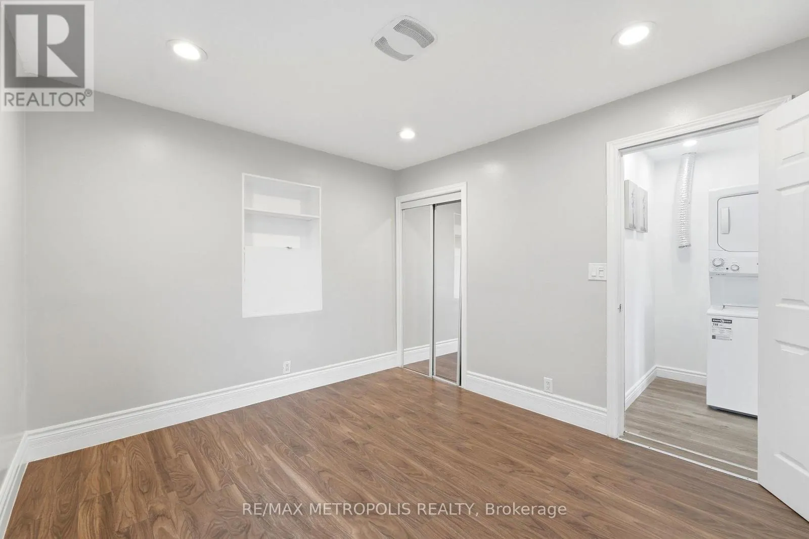 MAIN FL - 56 CHARING CROSS STREET