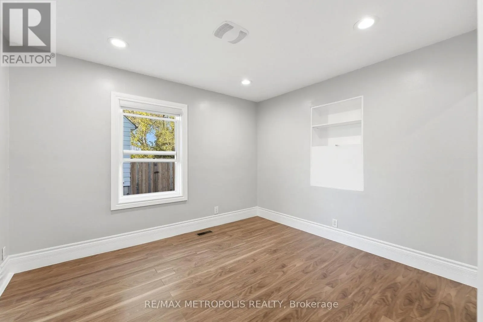 MAIN FL - 56 CHARING CROSS STREET
