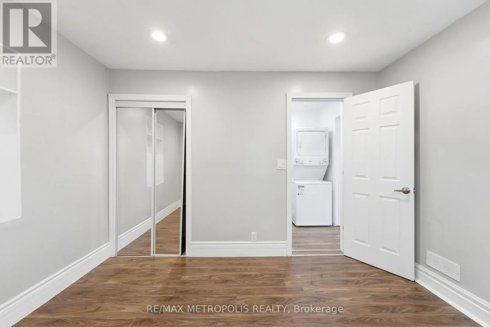 MAIN FL - 56 CHARING CROSS STREET
