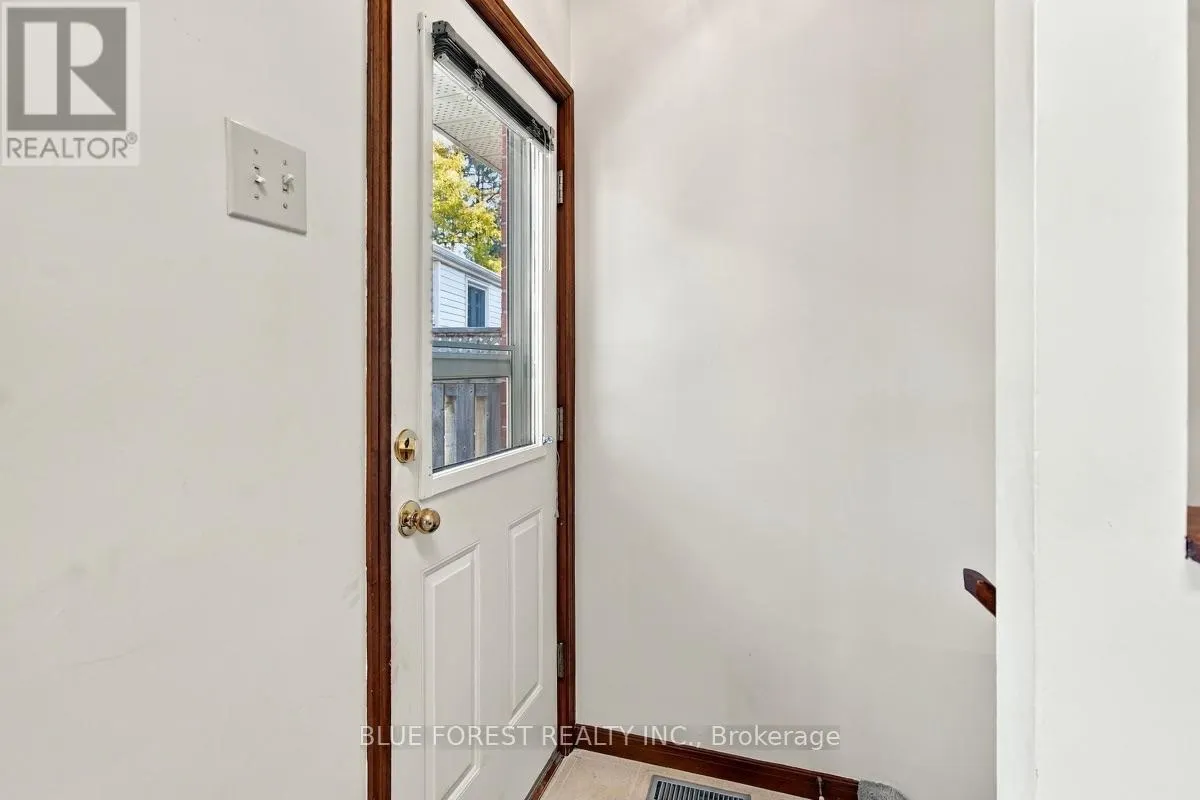 39 GERALD CRESCENT