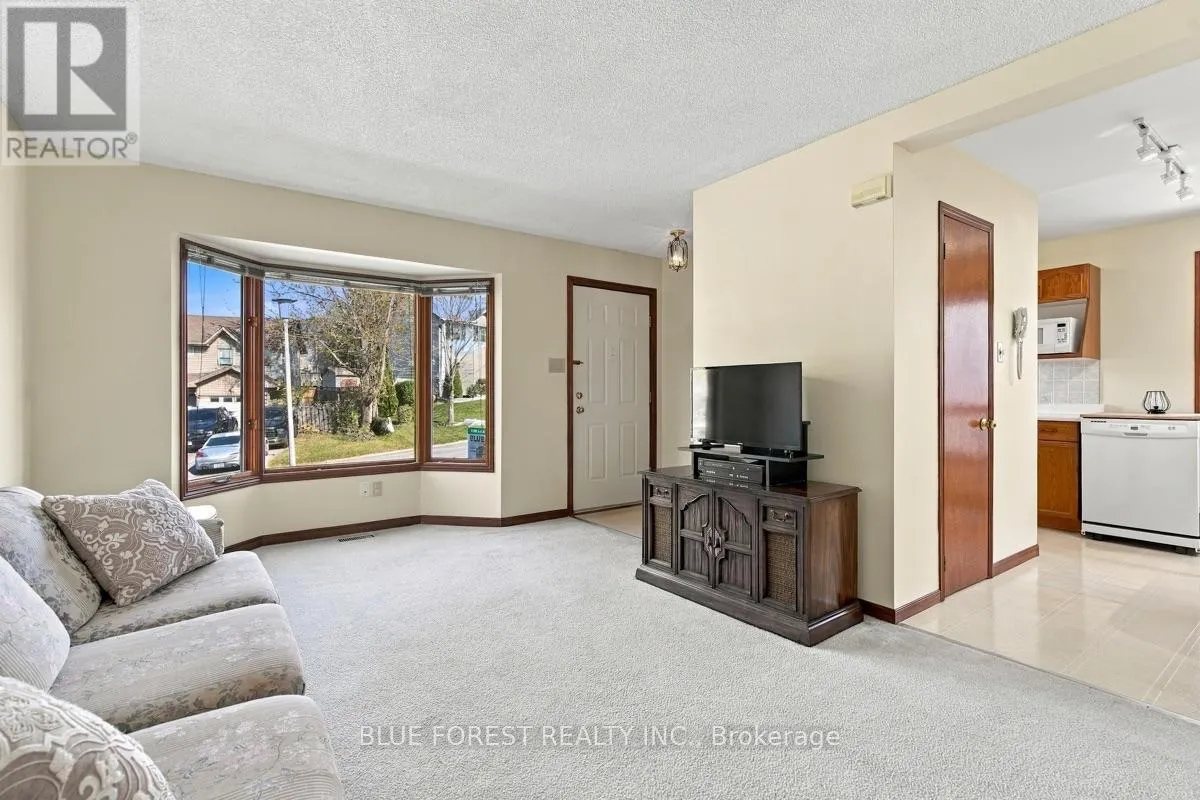 39 GERALD CRESCENT