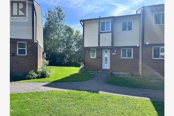 1370 FOXWELL STREET