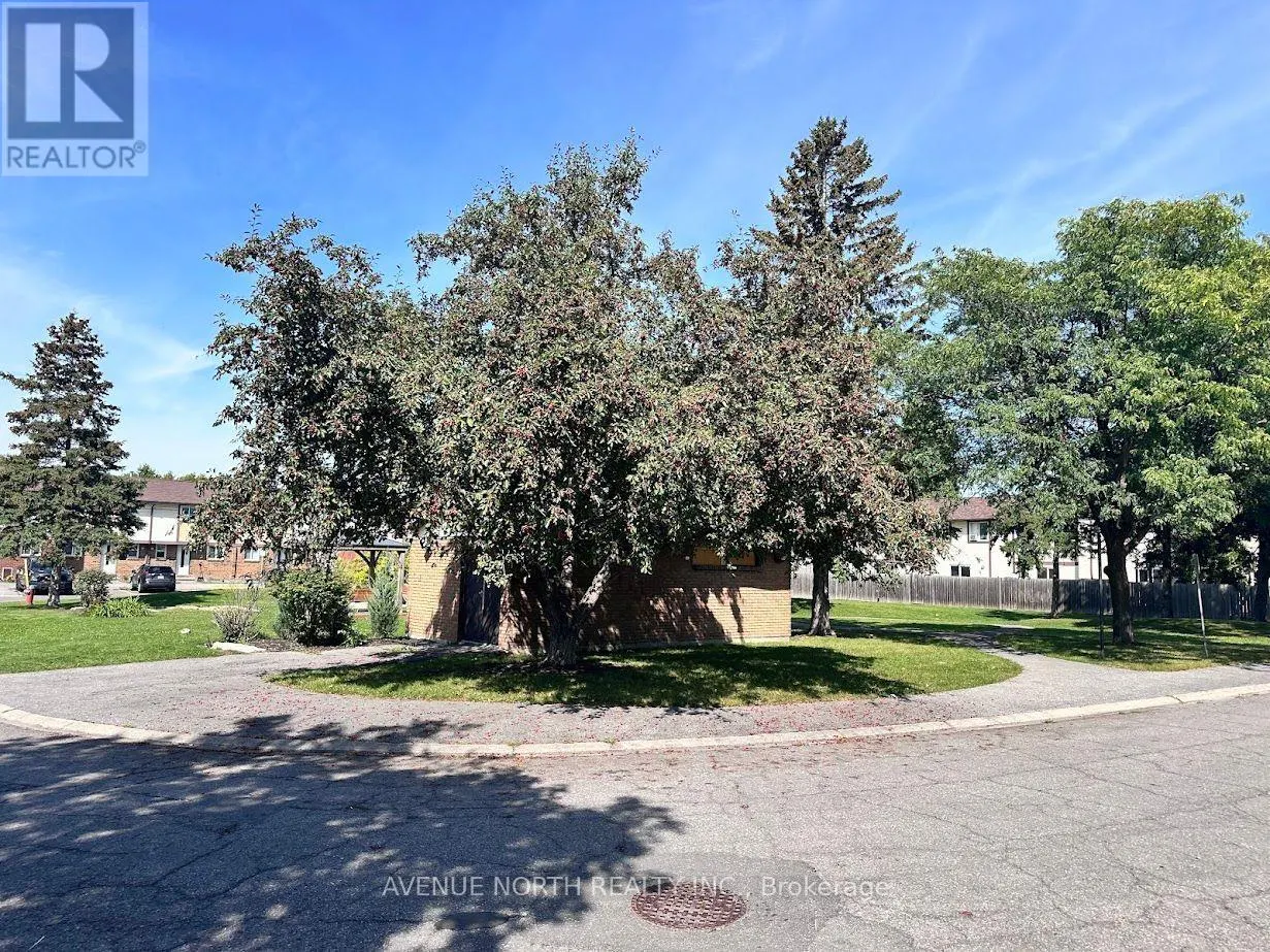 1370 FOXWELL STREET