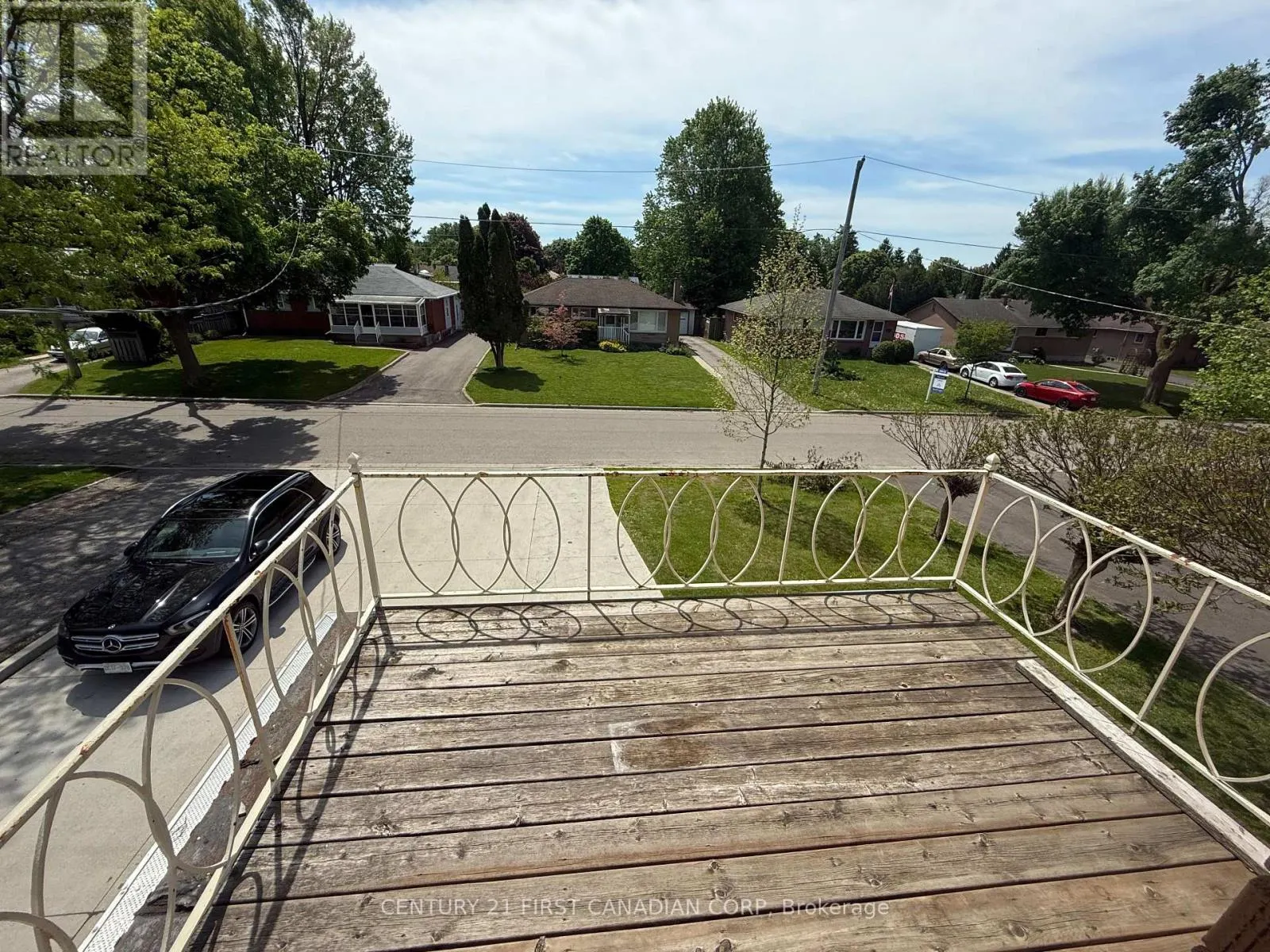 3 - 228 BURNSIDE DRIVE #3