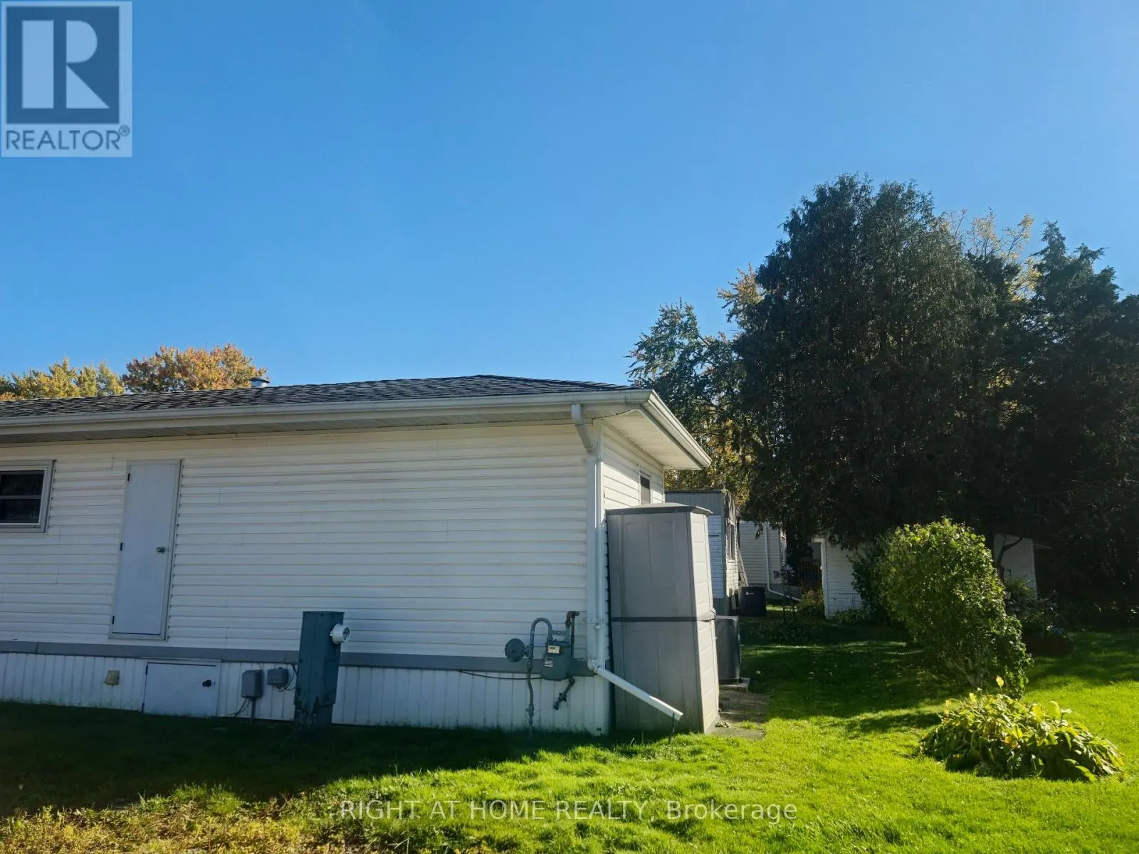 26 - 3100 DORCHESTER ROAD #26