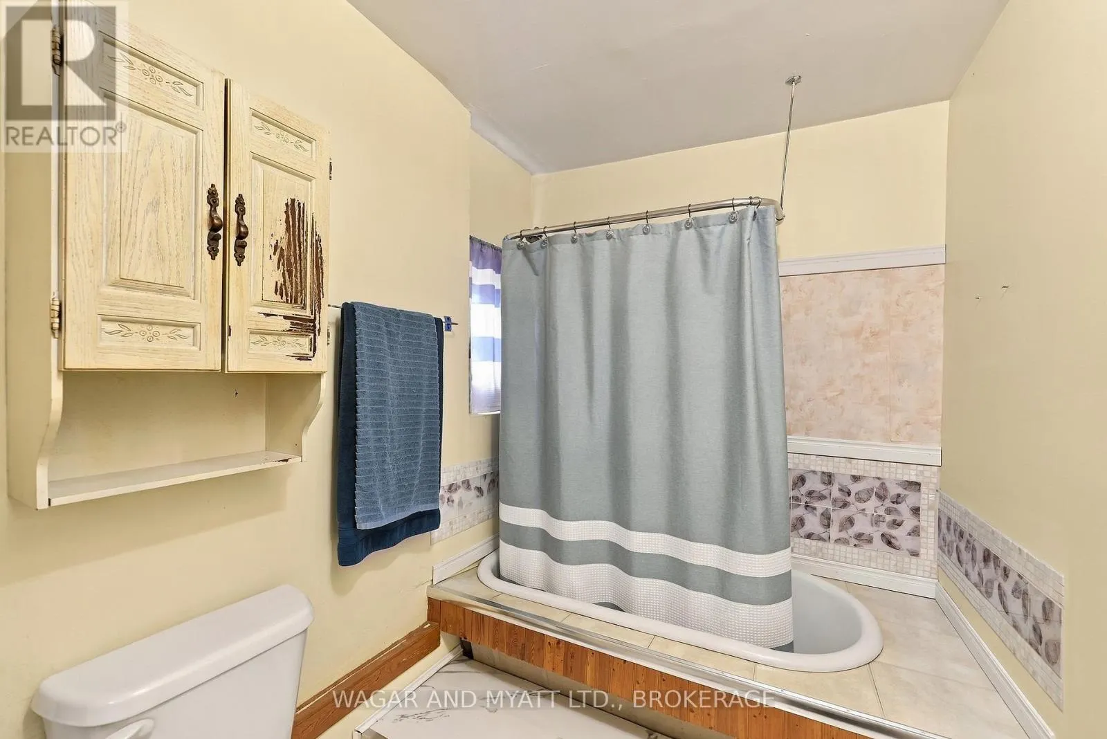 137 GREEN STREET