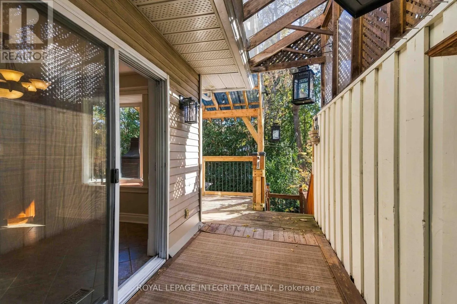 4 BERTON PLACE