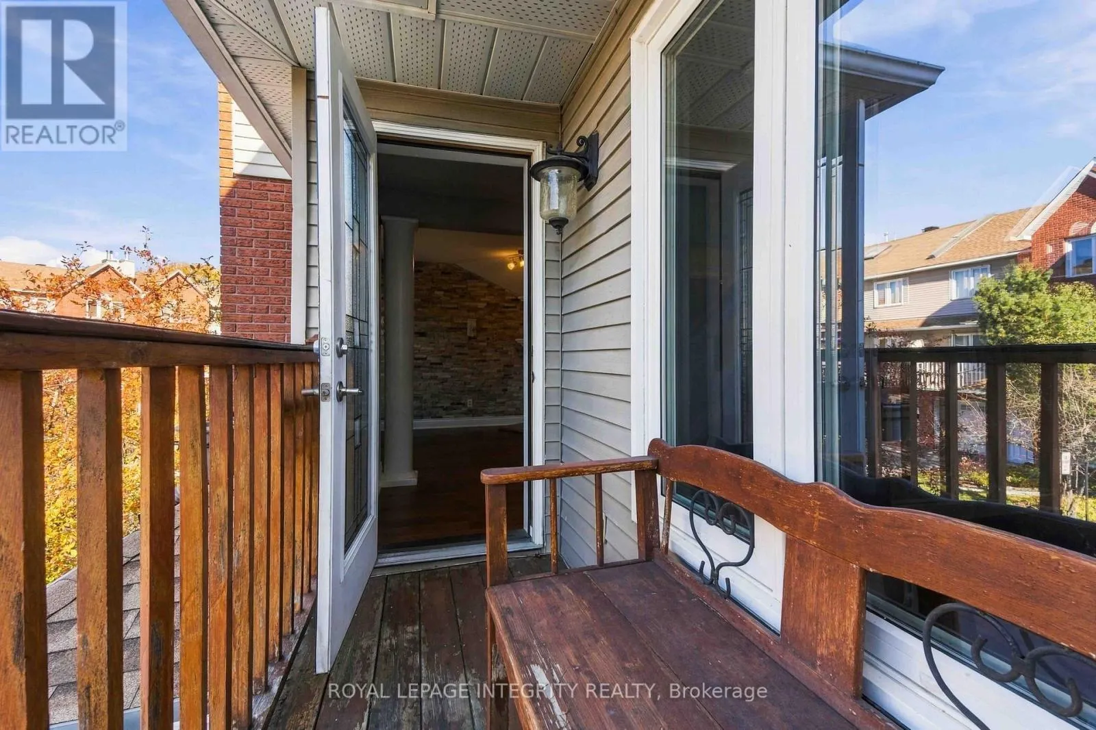 4 BERTON PLACE
