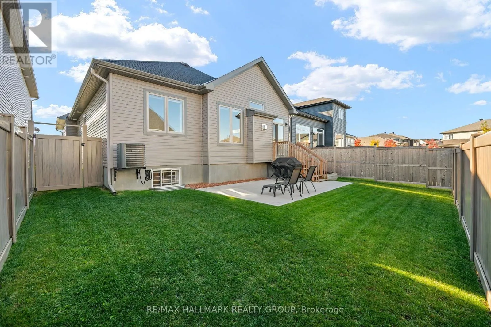 325 SPREADWING WAY