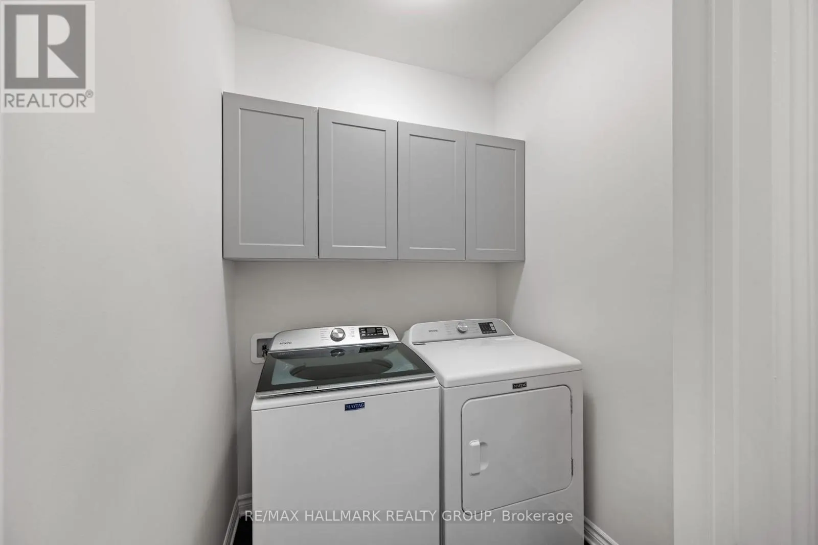 325 SPREADWING WAY