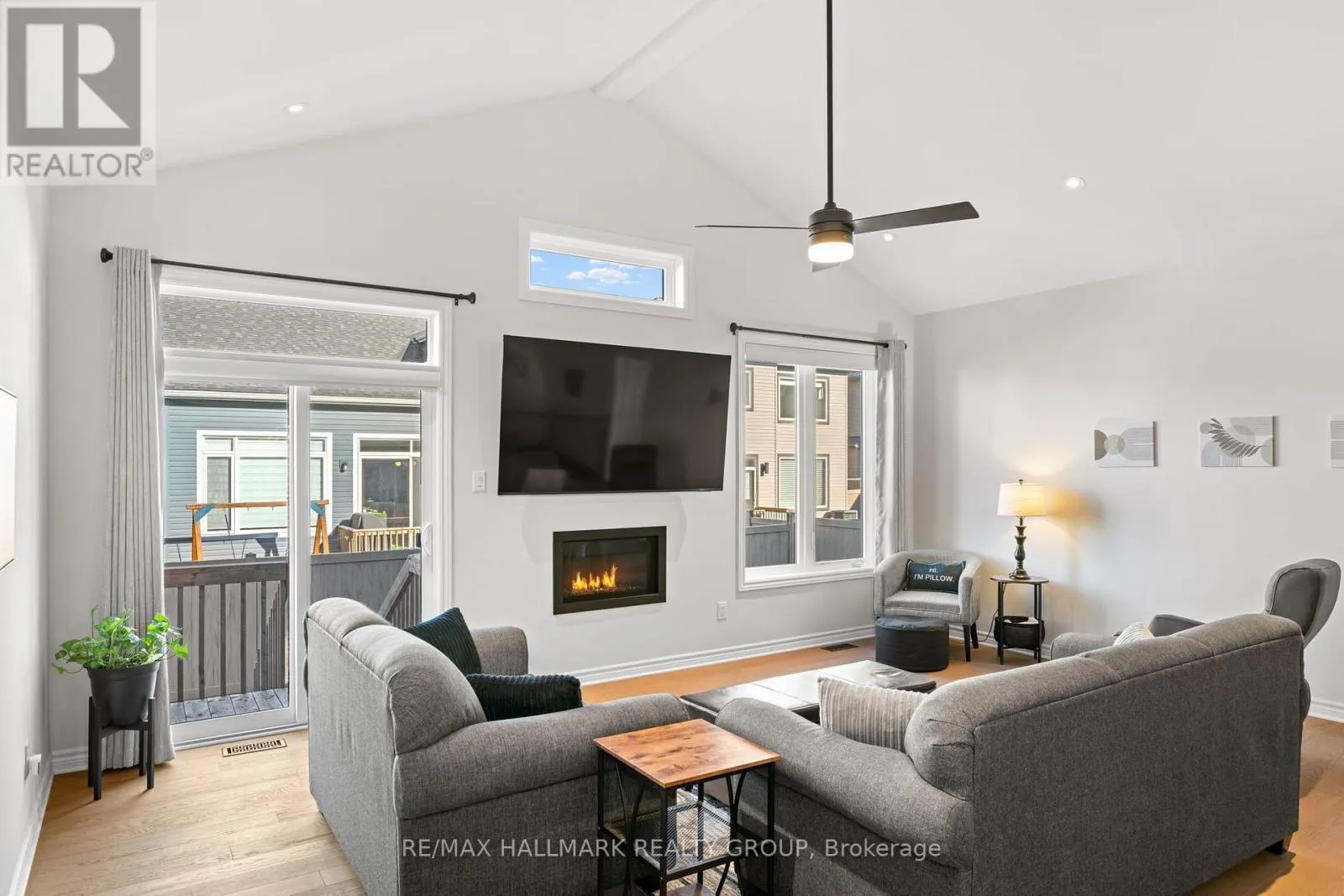 325 SPREADWING WAY