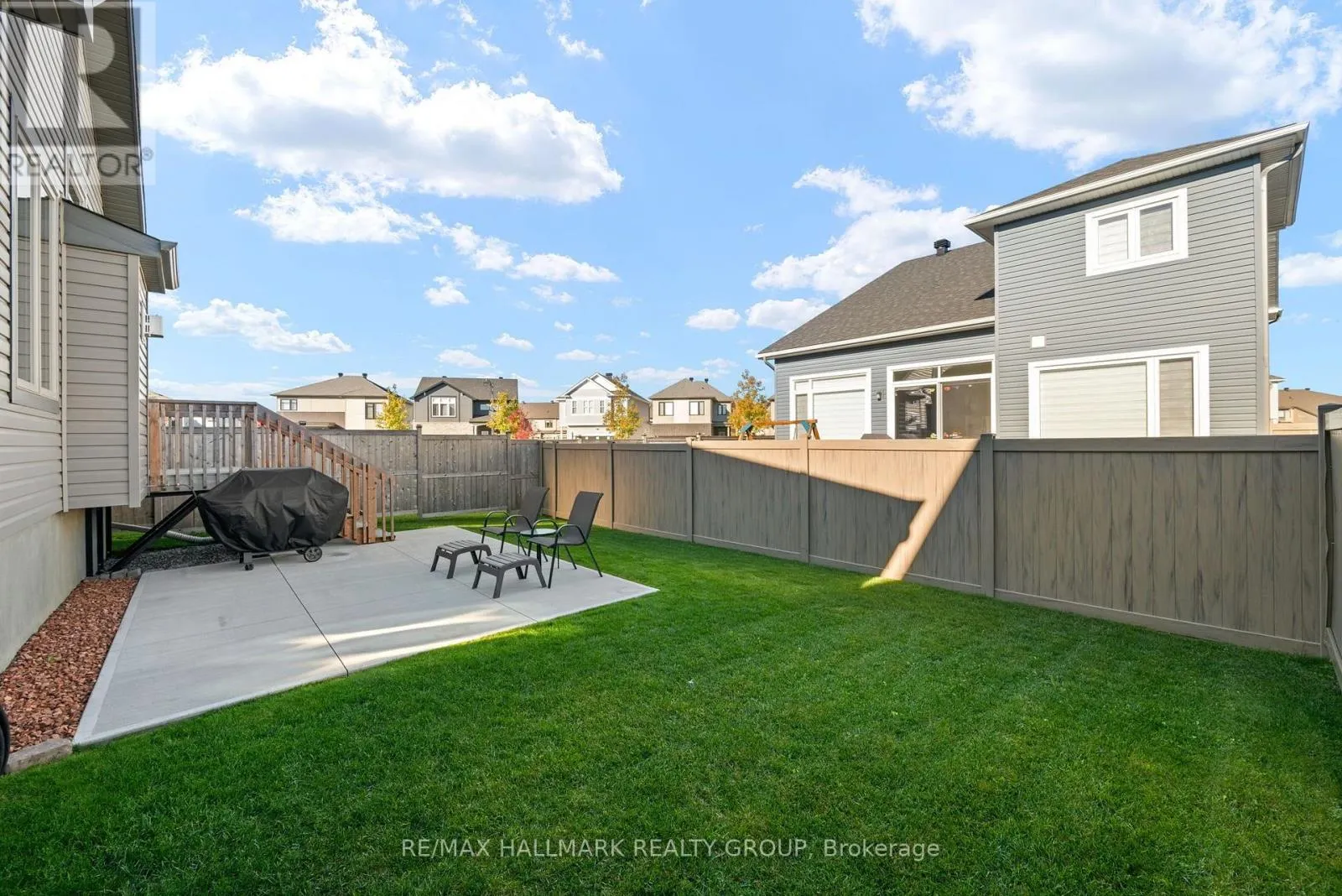 325 SPREADWING WAY