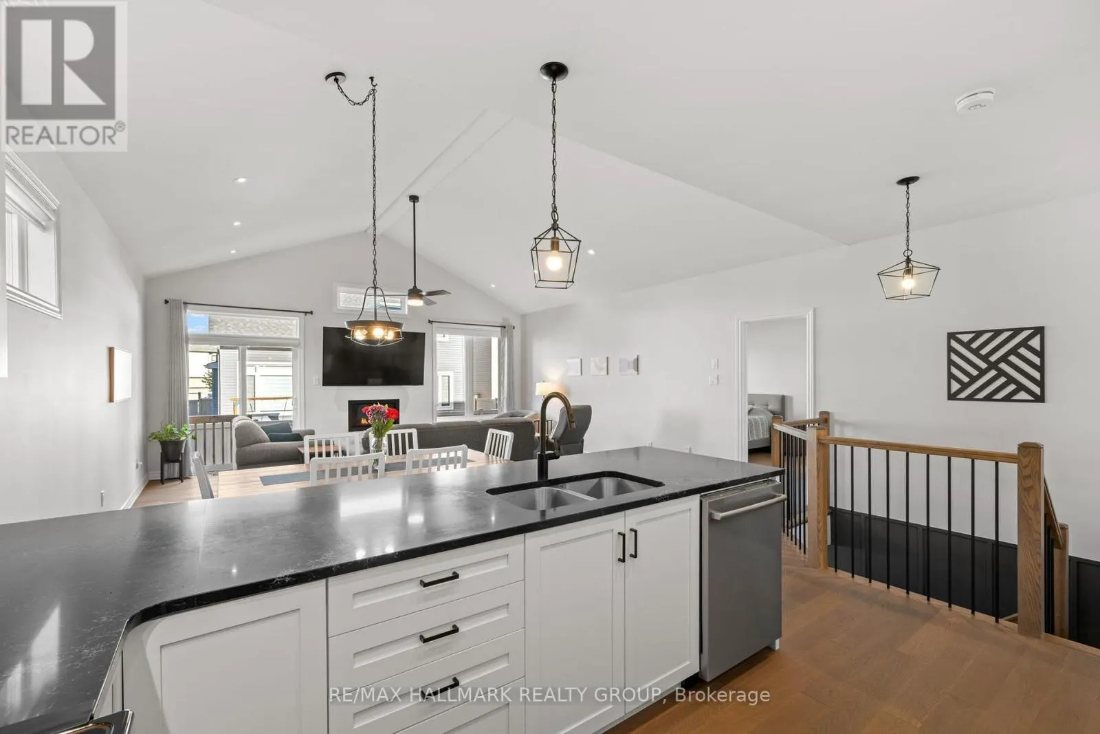 325 SPREADWING WAY