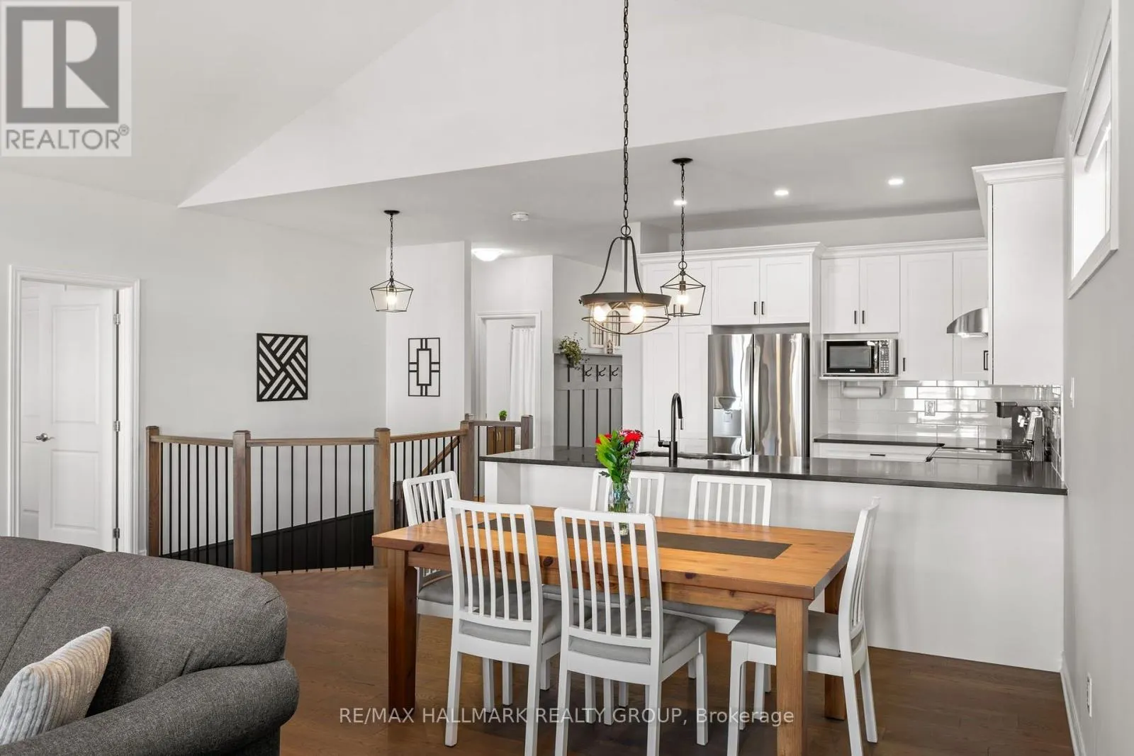 325 SPREADWING WAY