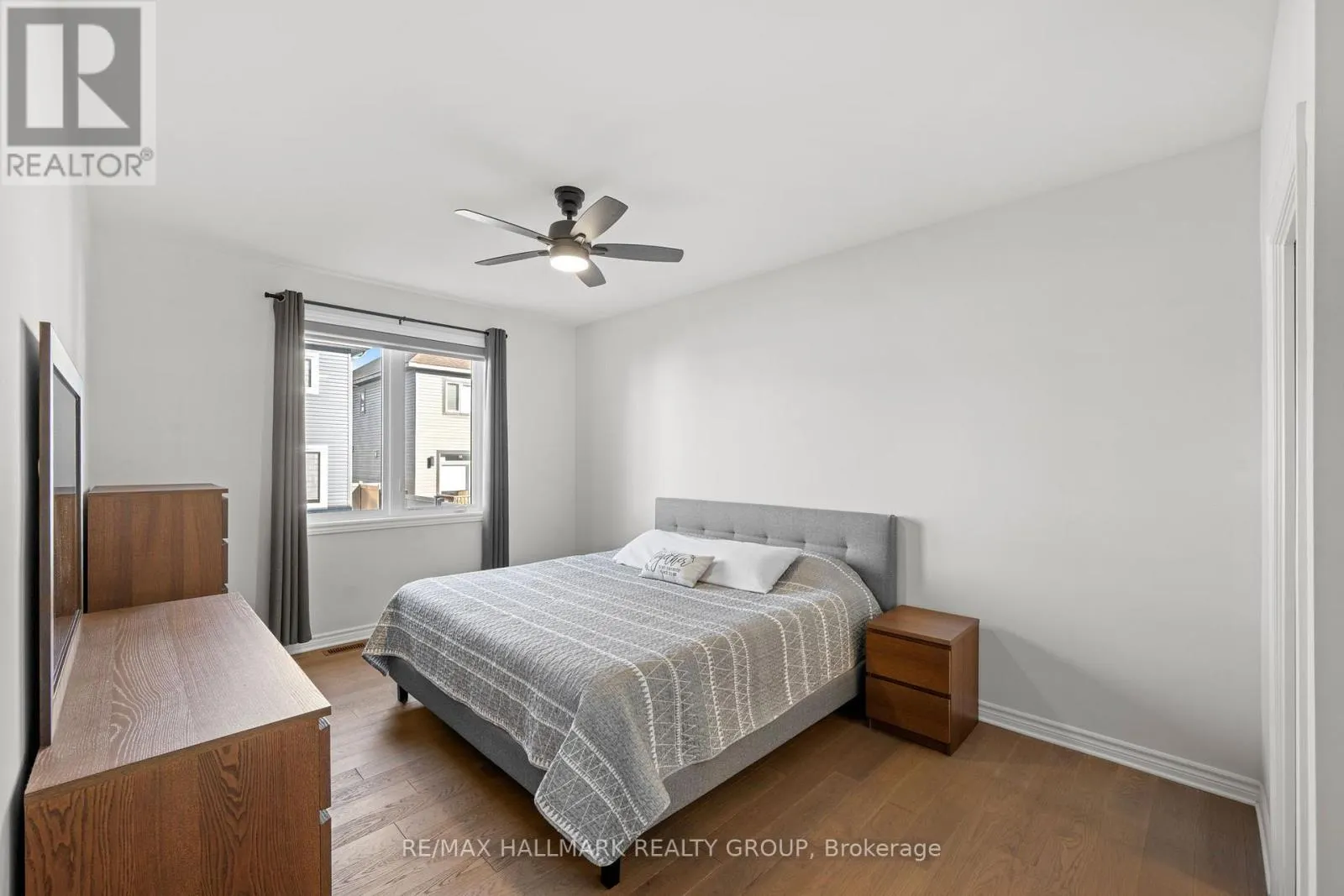 325 SPREADWING WAY