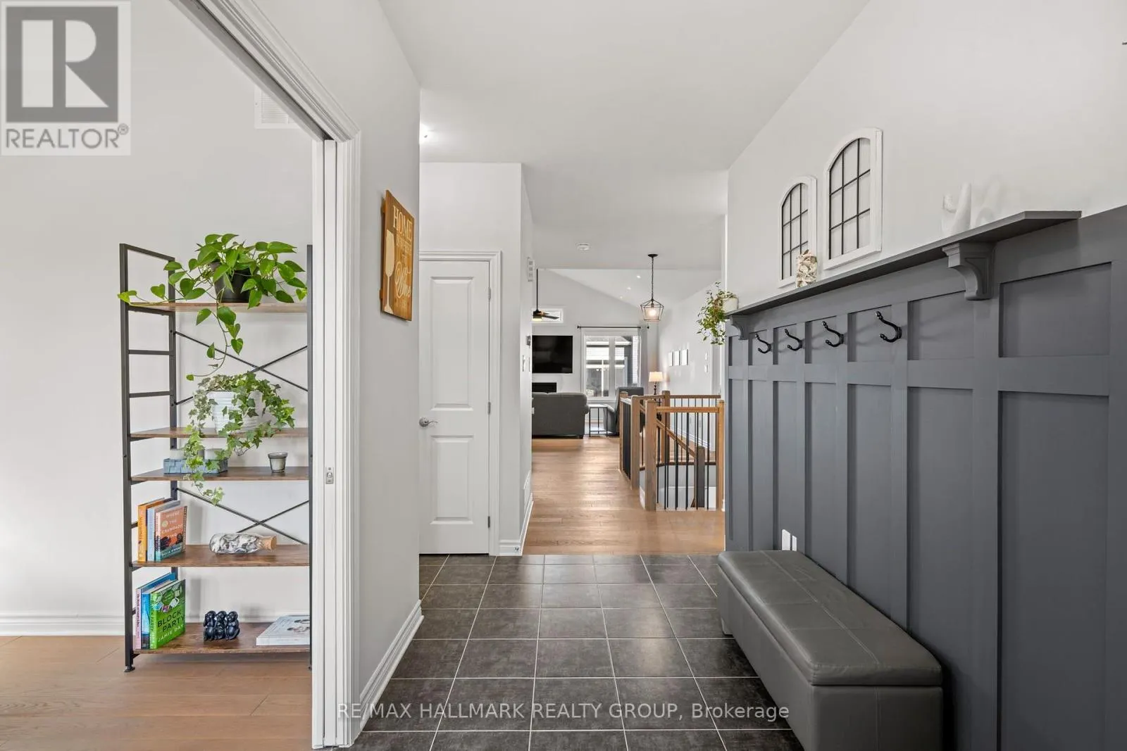 325 SPREADWING WAY
