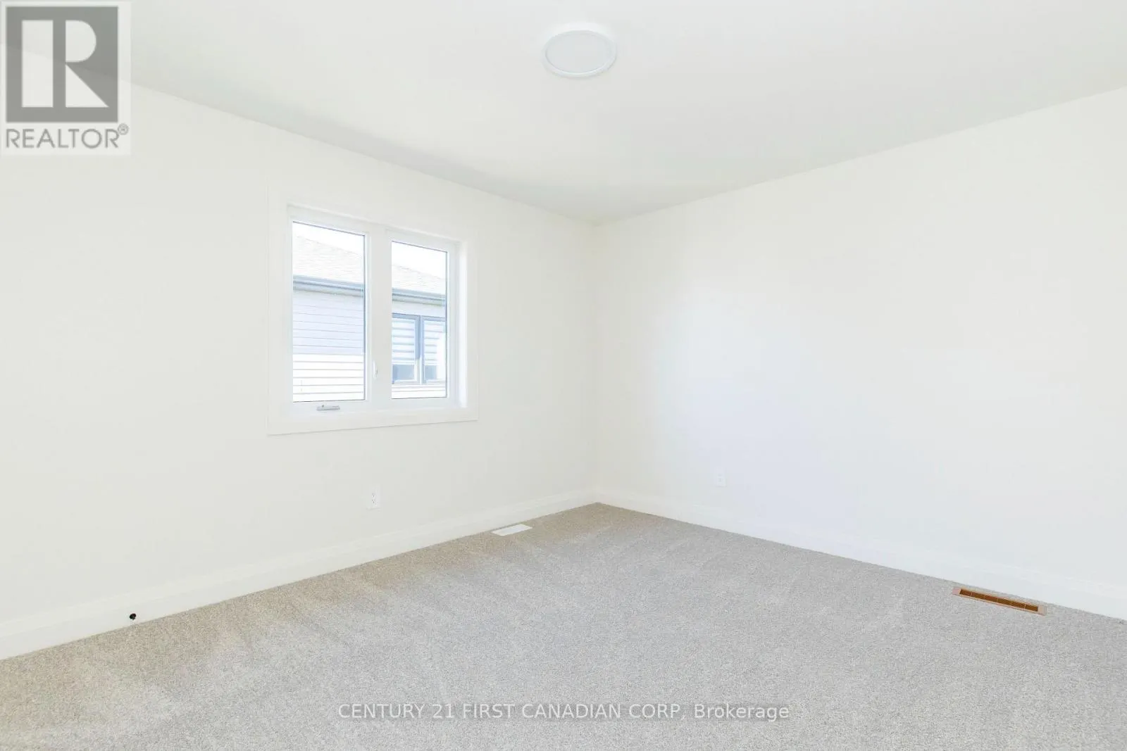 245 HESSELMAN CRESCENT