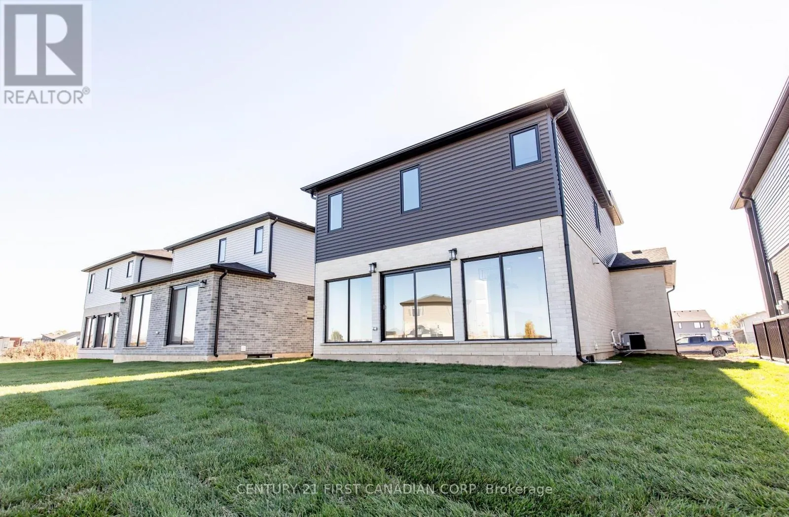 245 HESSELMAN CRESCENT