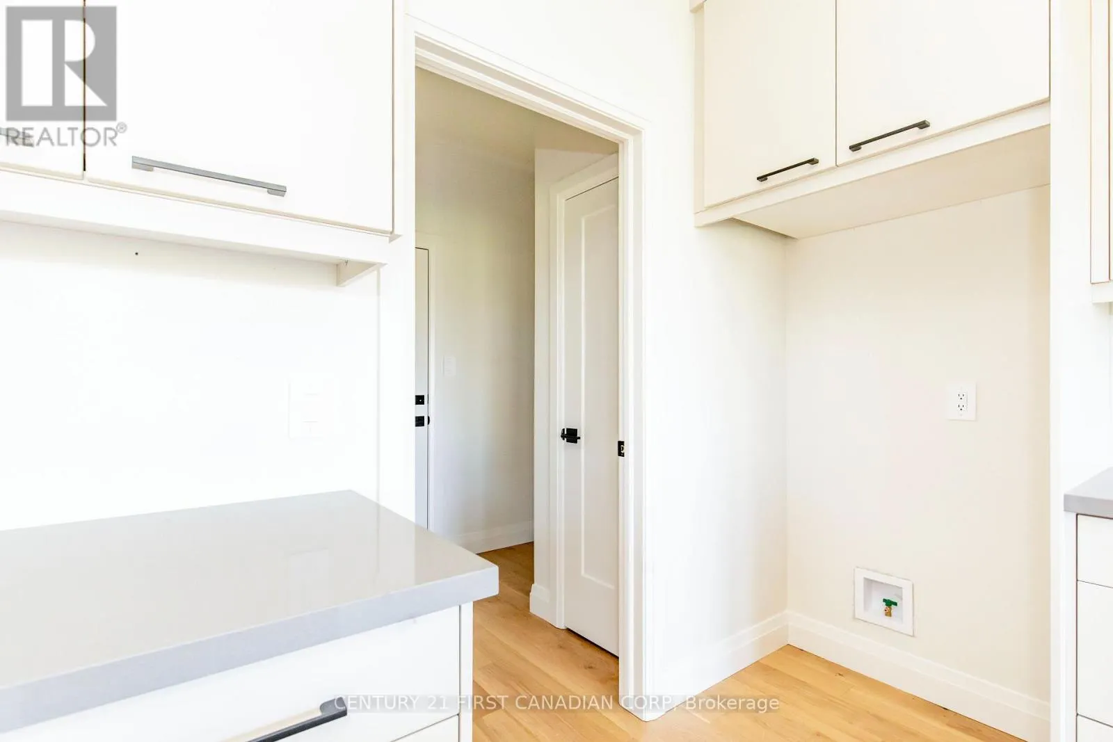 245 HESSELMAN CRESCENT