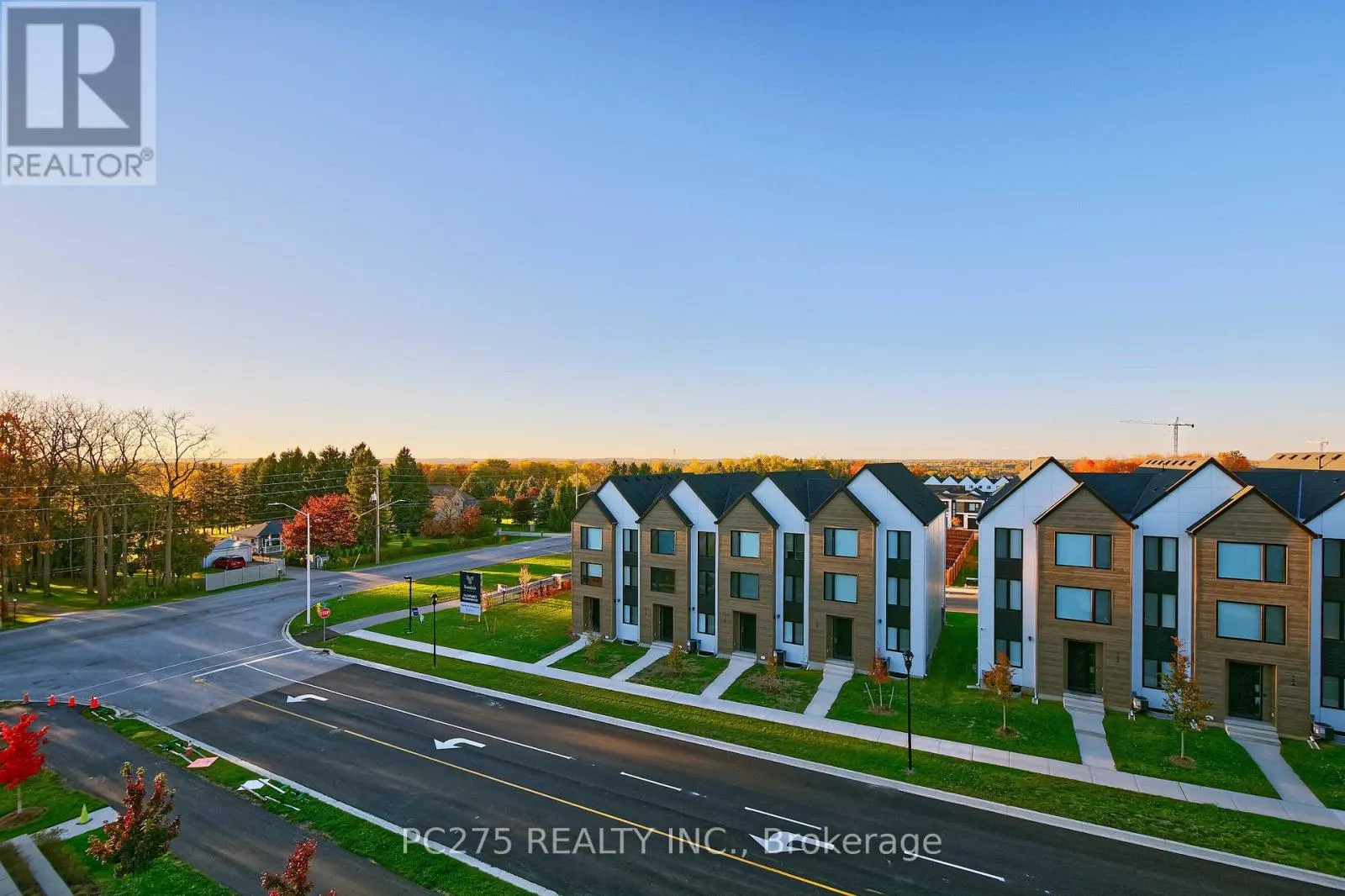 412 - 1975 FOUNTAIN GRASS DRIVE #412