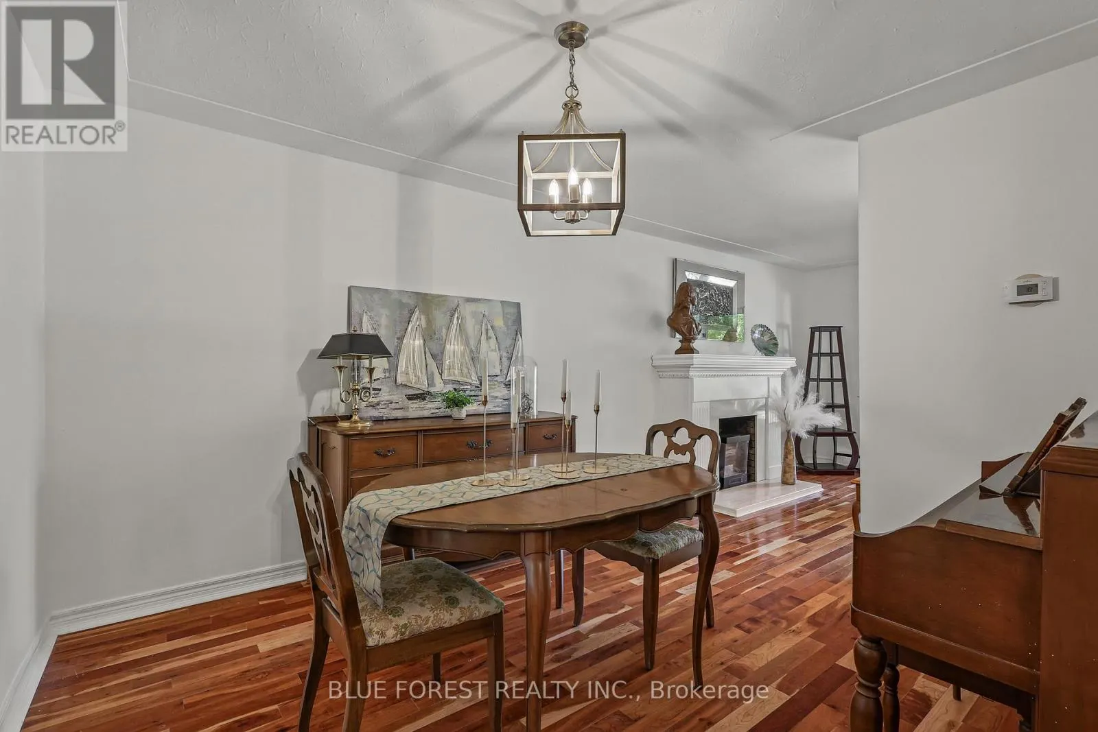 786 SPRINGBANK DRIVE
