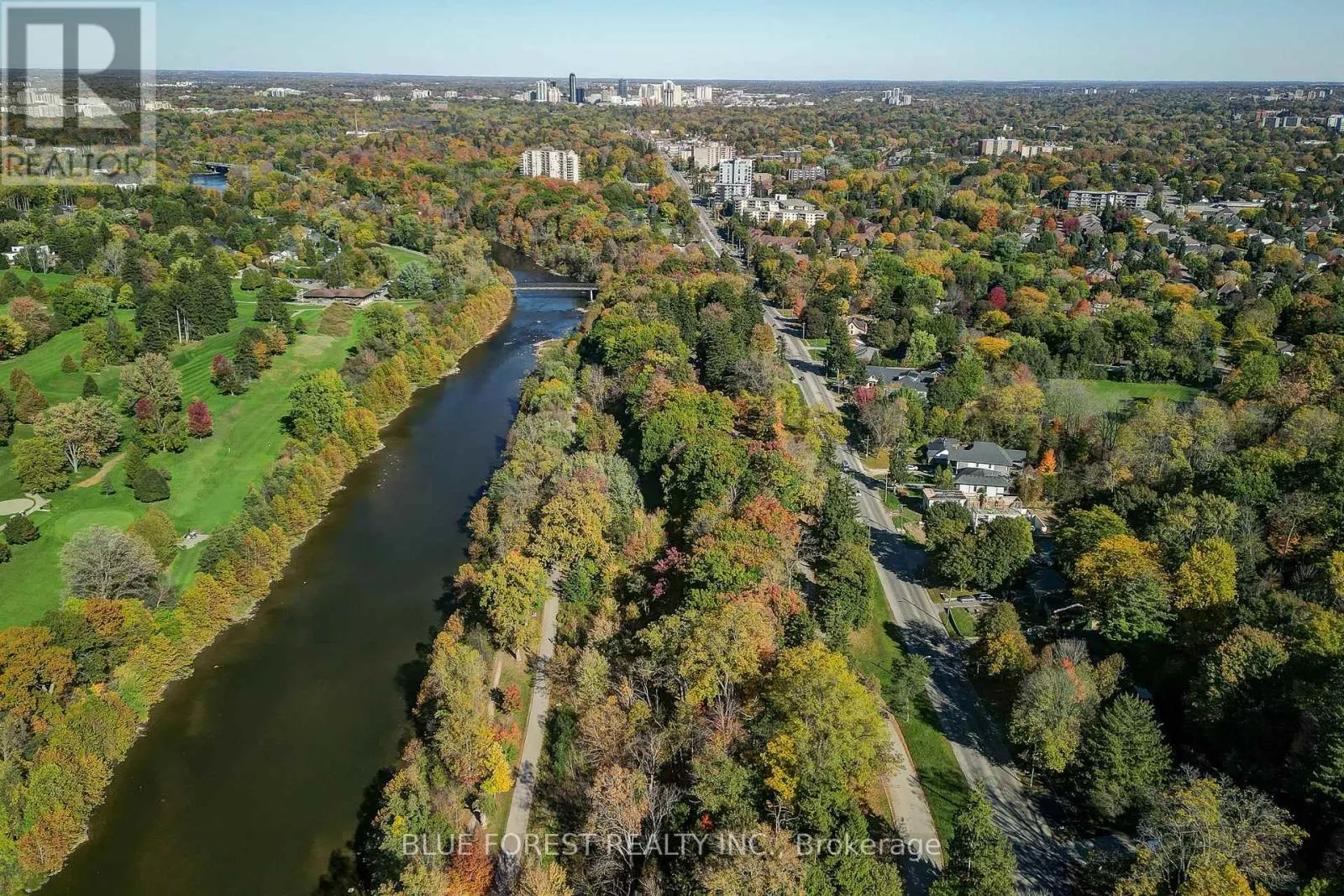 786 SPRINGBANK DRIVE