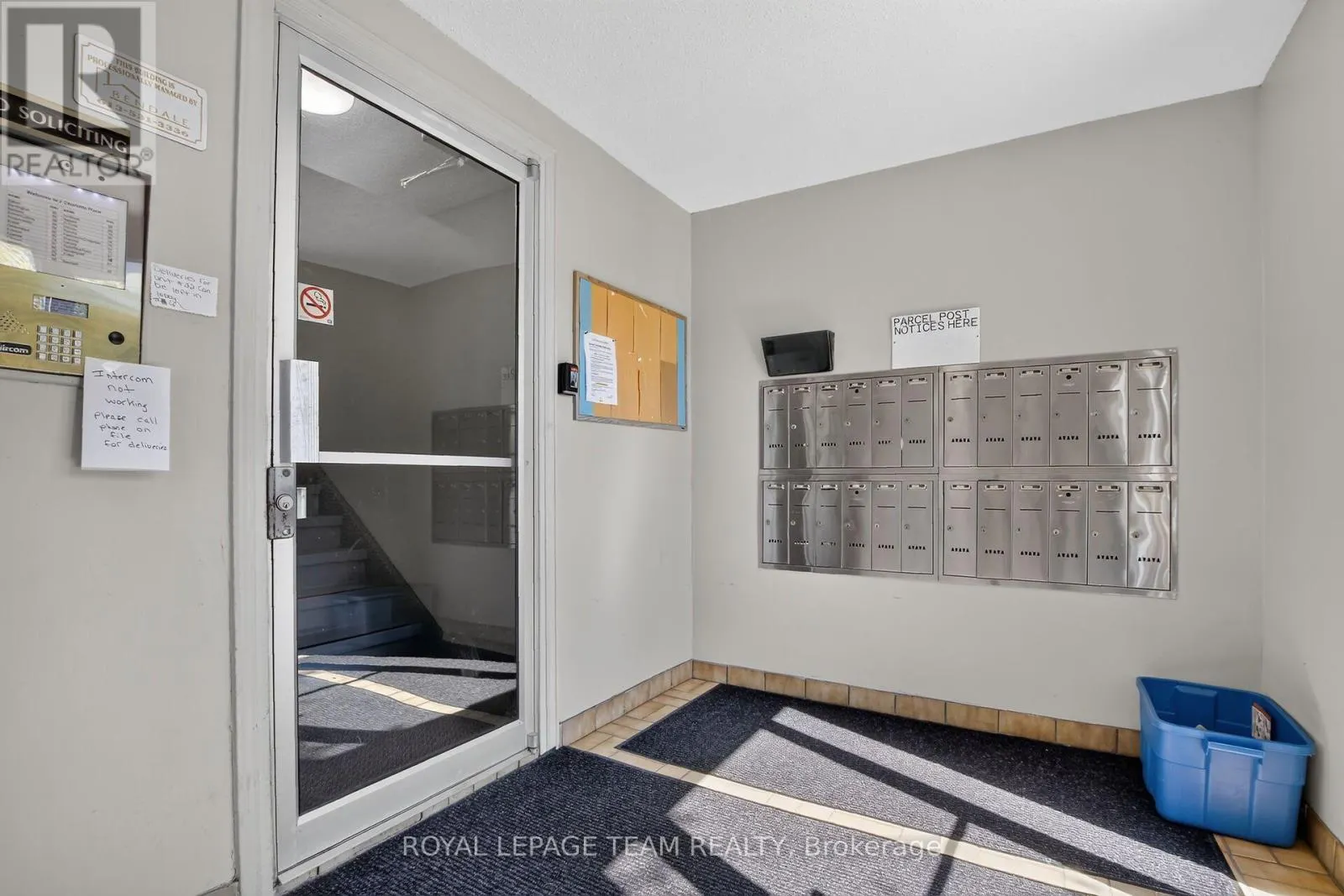 21 - 2 CHARLOTTE PLACE