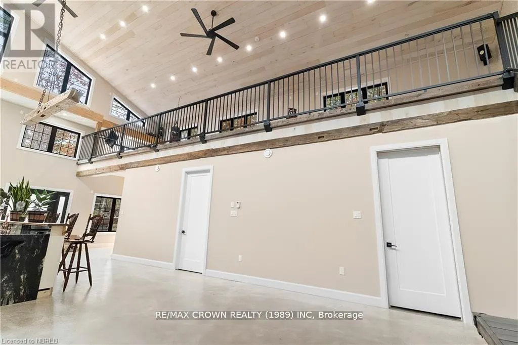 24 SUN VALLEY WAY
