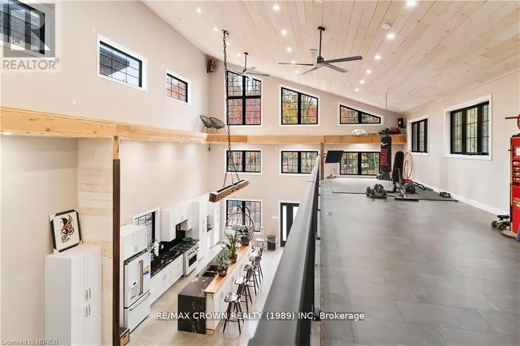 24 SUN VALLEY WAY