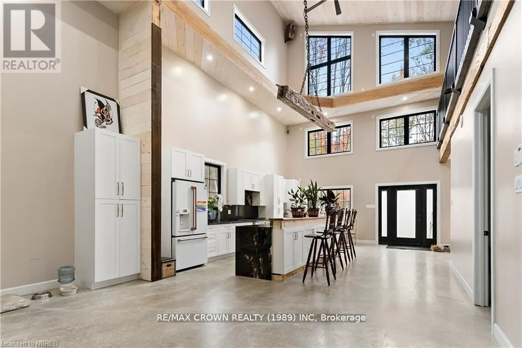 24 SUN VALLEY WAY